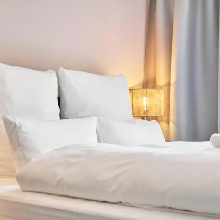 Park Avenue - Design Friesenstrasse - 4 Pers - Wlan - Netflix - 65 Zoll Tv * Cologne