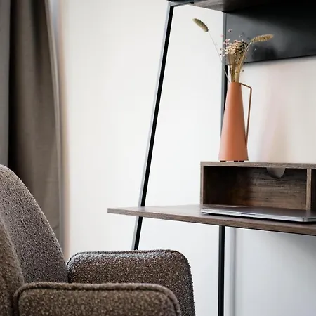 Apartment Park Avenue - Design Friesenstrasse - 4 Pers - Wlan - Netflix - 65 Zoll Tv Cologne