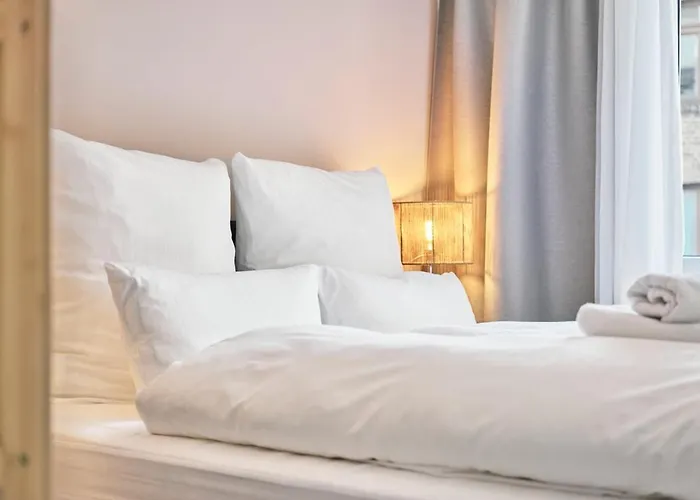 Park Avenue - Design Friesenstrasse - 4 Pers - Wlan - Netflix - 65 Zoll Tv * Cologne