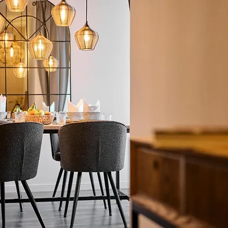 Apartment Park Avenue - Design Friesenstrasse - 4 Pers - Wlan - Netflix - 65 Zoll Tv Köln